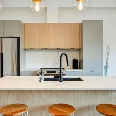 Penthouse Downtown 2BR 2 BR Private Roof Terrace presented by TripMontreal