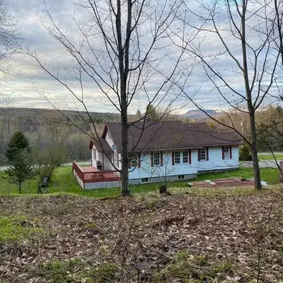 Le Highwater - Cabin