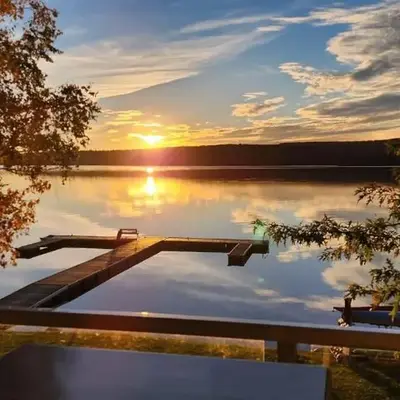 Auberge et Chalets sur le Lac