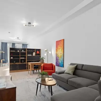 New Modern 2bdr Apartment in Little Italy