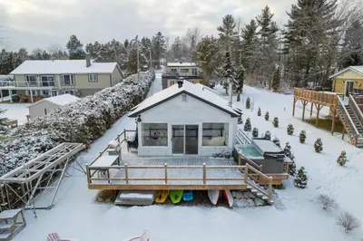 an aerial view of a house in the snow at La Cozy O-Lac Magog in Sherbrooke