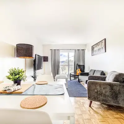 Cozy 2-Bedroom à Plateau-Mont-Royal