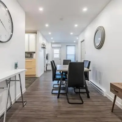 Huge 3 Bedroom Condo with a Large Patio