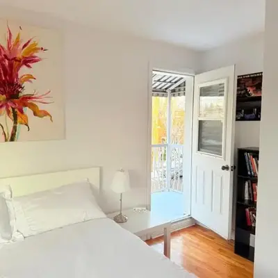 Cozy & spacious 3 BDR condo