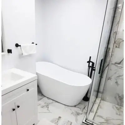 Cute 2 BDR condo