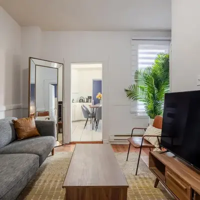Ideal 4BR Property in Downtown Montreal