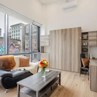 Lovely Loft with Views on Bishop - MTL