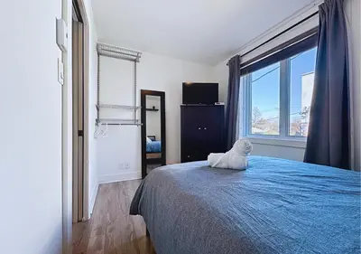 Gallery image of Élégant et cosy - 2 chambres bien équipé et parking gratuit in Montréal