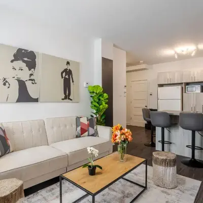 Wonderful 4 BR Home in the heart of Downtown