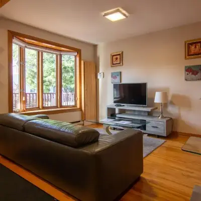 Cozy Bungalow Longueuil - 3 BR - 6 pers