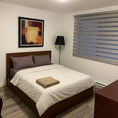 Bright Renovated 4BR