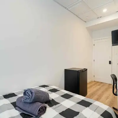 Room n3-Apartment 1 in a SHARED apartment in downtown Montreal