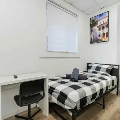 Room n6-Apartment 1 in a SHARED apartment in downtown Montreal