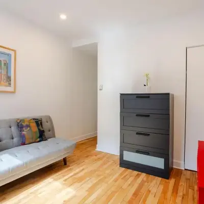 Charming 2BR in Plateau Mont-Royal