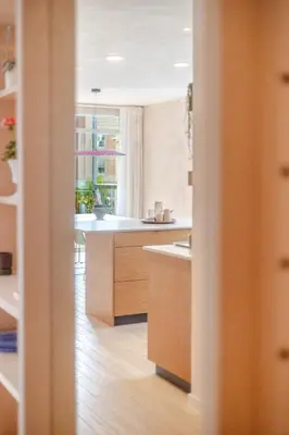 a kitchen with a sink and a counter top at Bel appartement confortable - Emplacement idéal in Montréal