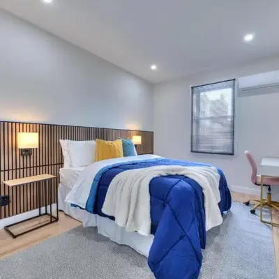 Stylish Condo AC Wi-Fi Westmount Smart TV