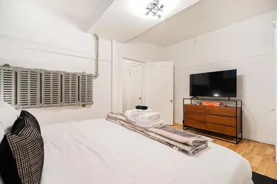 Gallery image of La Roche Bohèmes in Montréal