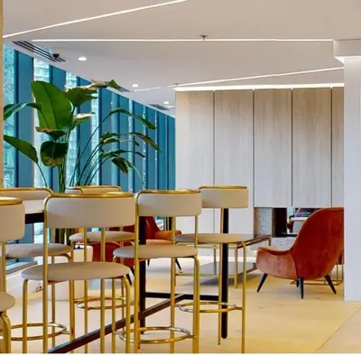 a dining room with chairs and a table at Studio in Griffintown in Montréal
