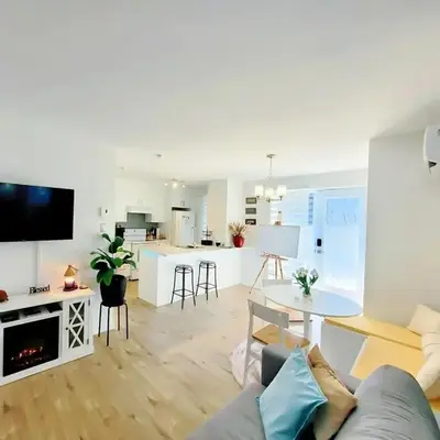 MTR Apart Montreal Hospital Corporate Stay