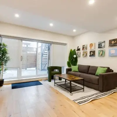 Spacious 1BDR unit with Private Patio and Parking by M11