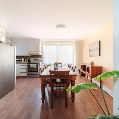 3 bedrooms in Brossard
