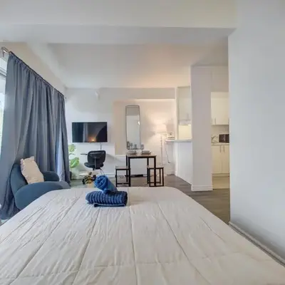 Elegant Studio in DT MTL AC