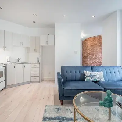 Cozy 1BR Apt