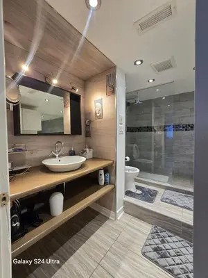 Gallery image of Appartement, Jacuzzi, Spa et terasse in Longueuil