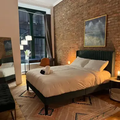 Top Location - The 777 Old Port Gem