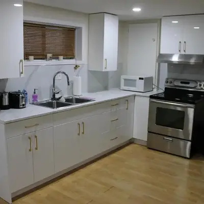 Perfect location brand new basement 1 bedroom full basement with kitchen in unit laundry separated