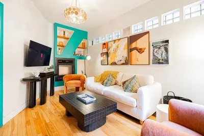 Gallery image of Colorful Downtown Apartment with Terrace in Montréal