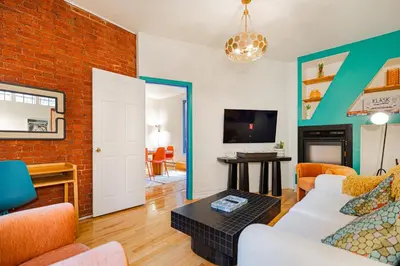 Gallery image of Colorful Downtown Apartment with Terrace in Montréal