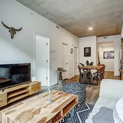 Montreal - C Lofts Le Smith - 2B1B 1006