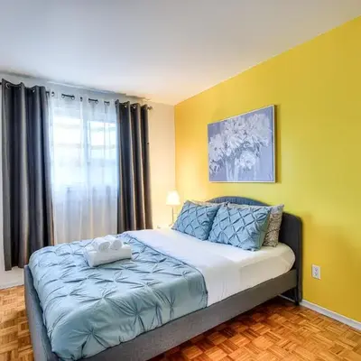Beautiful and Cozy 3BR in Montreal West Island