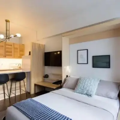 The Sherbrooke Suite 102