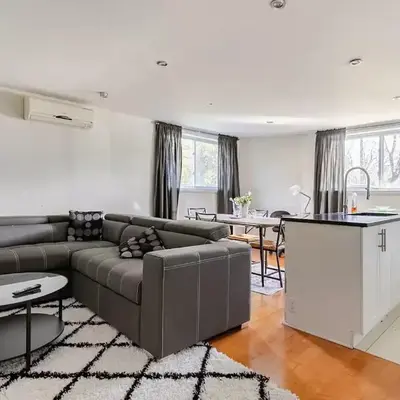 Voltaire 1 Apartement 4