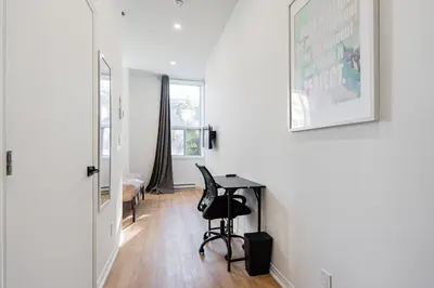 Gallery image of Sejour A la semaine pour 2 Guests avec un Parking gratuit in Montréal