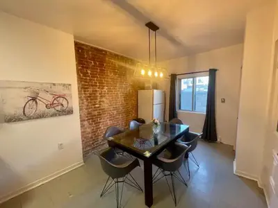 Gallery image of FULL KITCHEN 13min from DTOWN Room B in Montréal