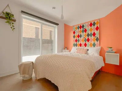 Gallery image of 101 - Stylist Boho King&Queen 2BR,DT & Parking in Montréal