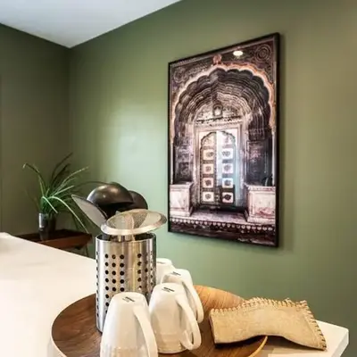 201 - Comfy Spacious 2BR Apt with Gym