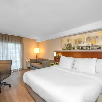 Comfort Inn South Shore