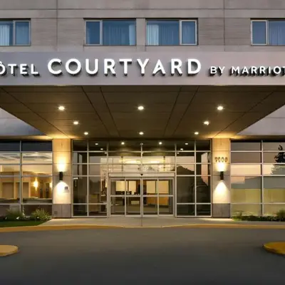 Courtyard by Marriott Montreal Airport