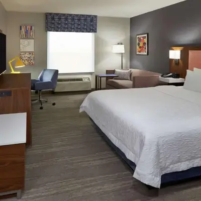 Hampton Inn & Suites Montreal-Dorval