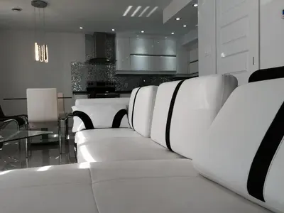 Gallery image of Luxury Two Story Villa Unit A in Laval