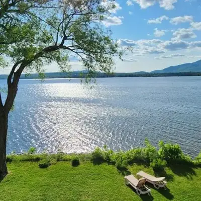 Location Tourisme Estrie - Oberge du Village