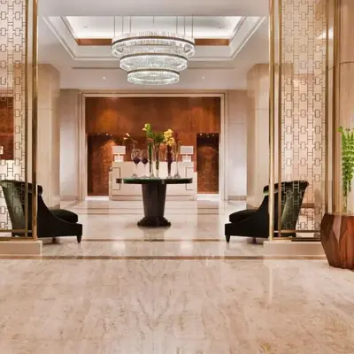 Omni Mont-Royal Hotel