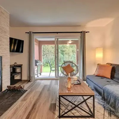 *Nouveauté* Foyer au bois