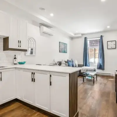 Le Mile End by M11 - Upscale Comfy Studio