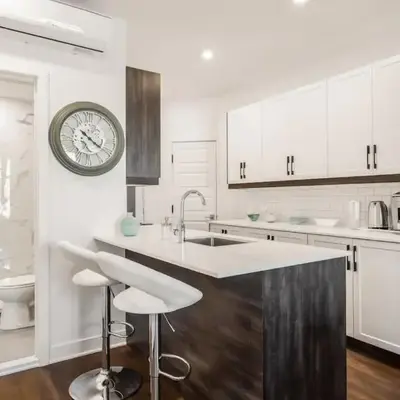 Le Mile End by M11 - Upscale 1 BDR with Sofa Bed