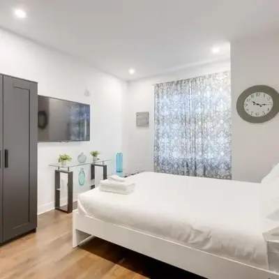 Le Mile End by M11 - Modern & Comfy Studio